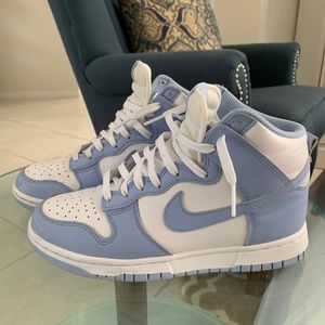 2021 Nike Wmns Dunk High 'Aluminum' Size 7.5